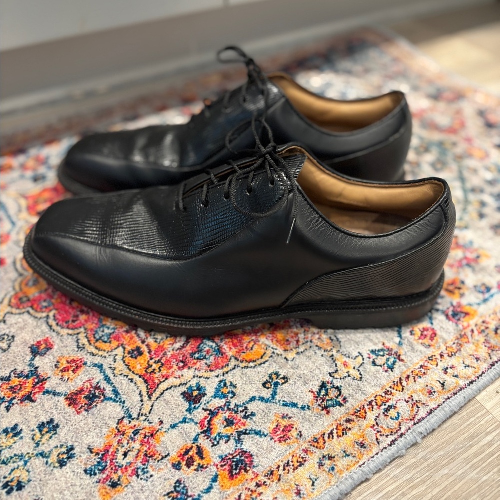 FootJoy Black Leather Men's Oxfords. Size size 11W